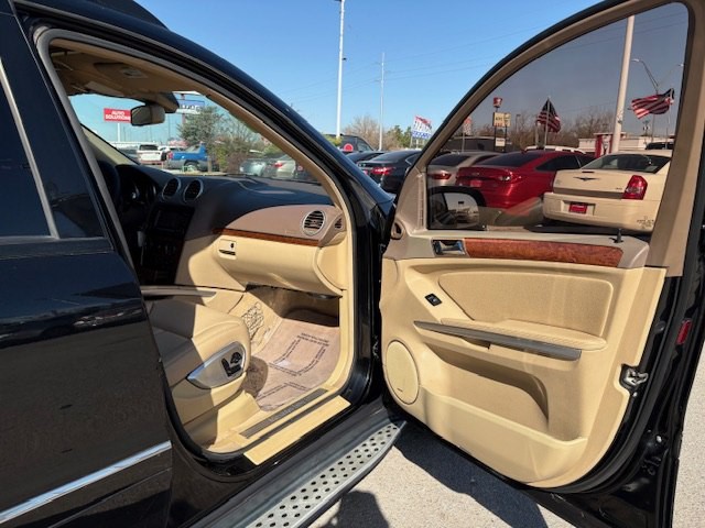 2008 Mercedes-Benz GL-Class Image 10