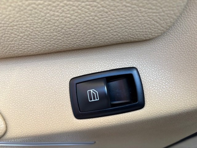 2008 Mercedes-Benz GL-Class Image 21