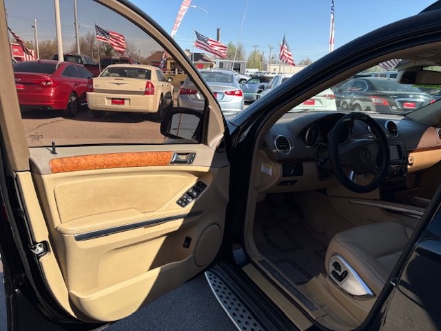 2008 Mercedes-Benz GL-Class Image 22