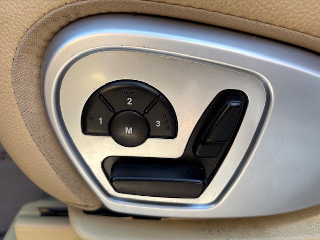 2008 Mercedes-Benz GL-Class Image 25