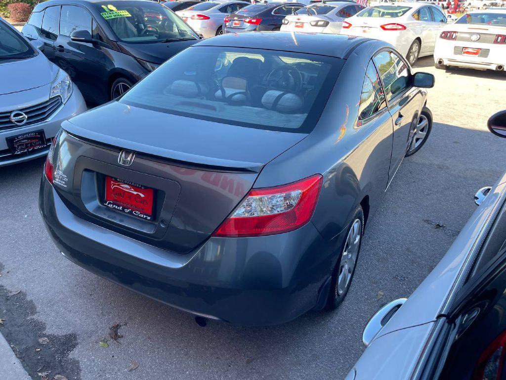 2011 Honda Civic Image 26