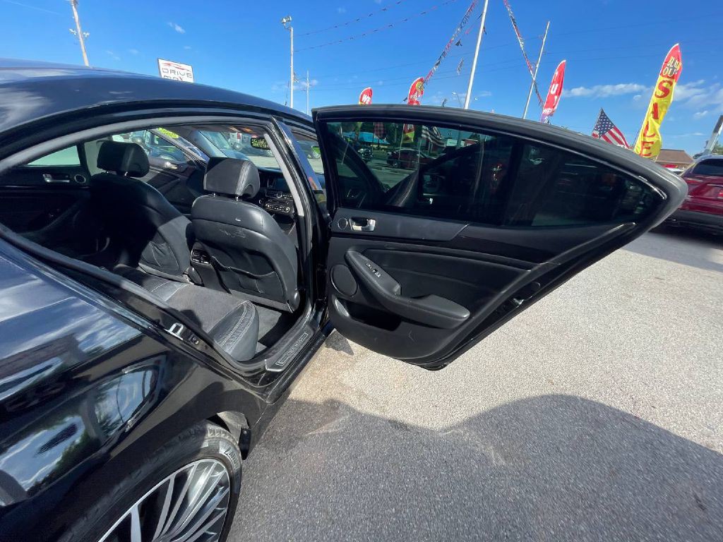 2014 Kia Cadenza Image 16