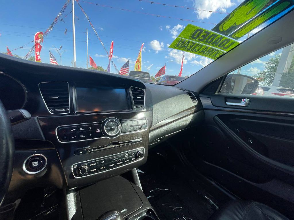 2014 Kia Cadenza Image 31