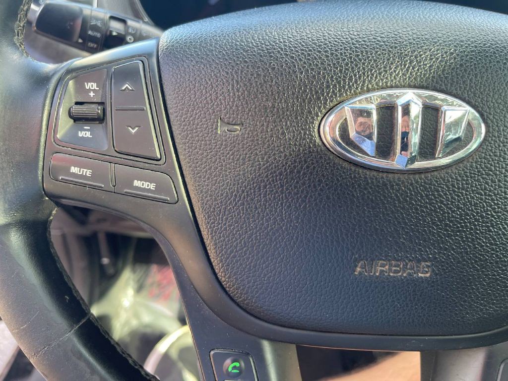 2014 Kia Cadenza Image 33