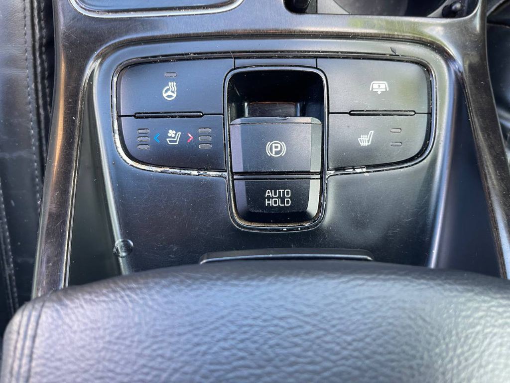 2014 Kia Cadenza Image 41