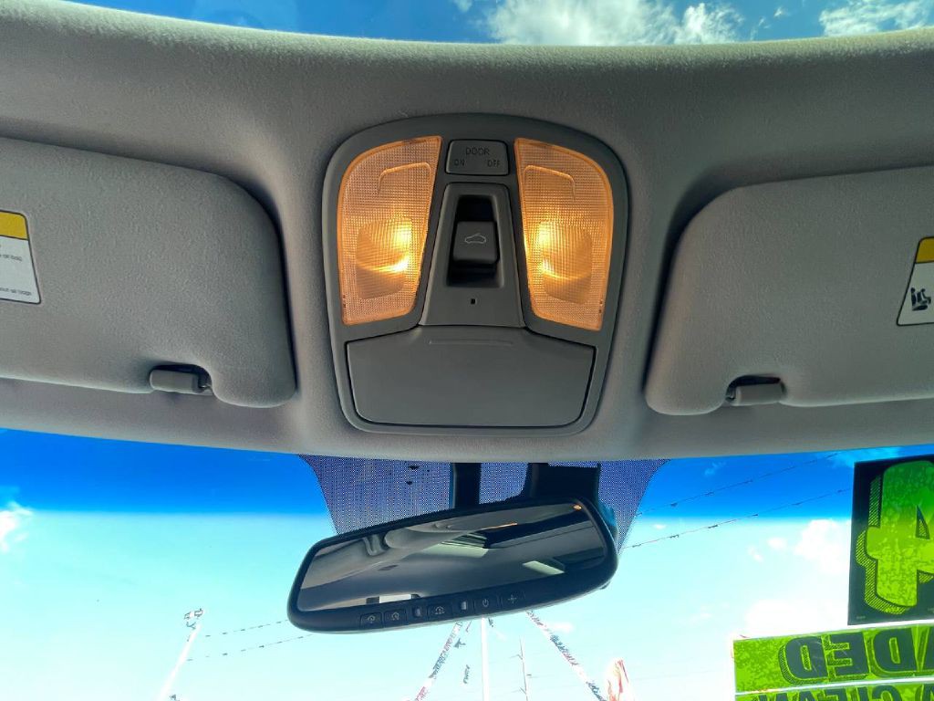 2014 Kia Cadenza Image 43