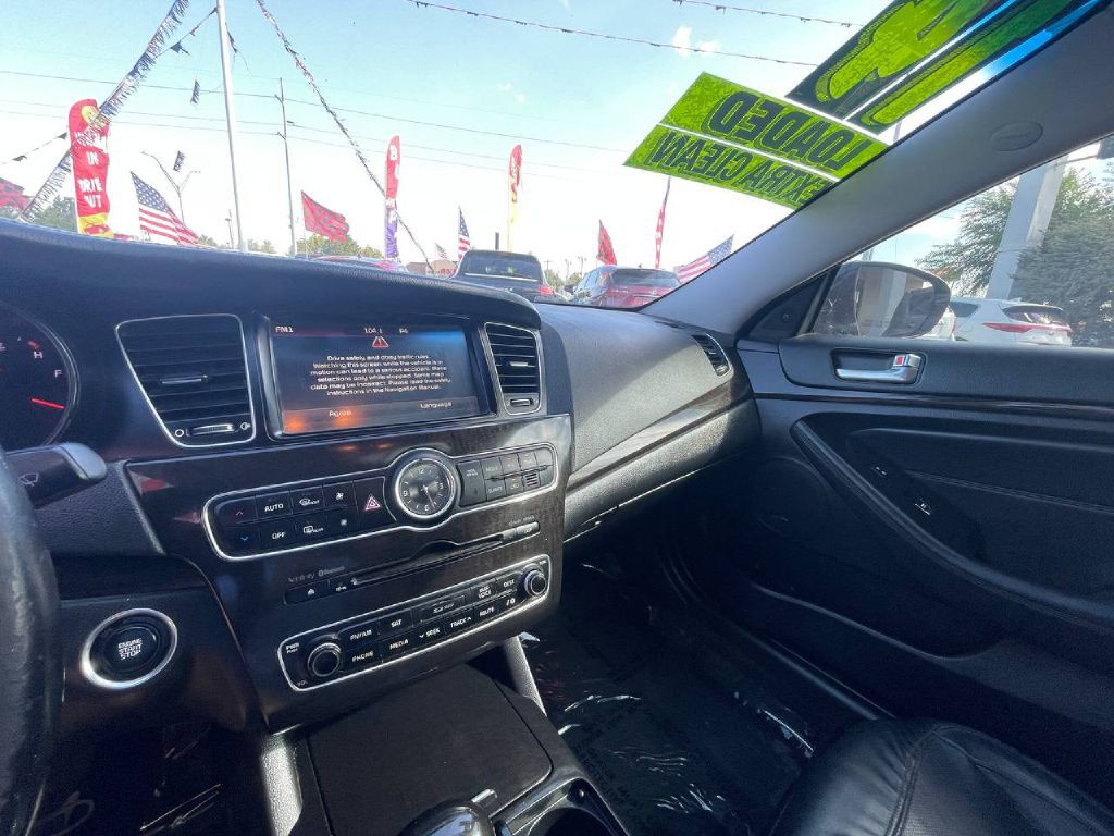 2014 Kia Cadenza Image 46
