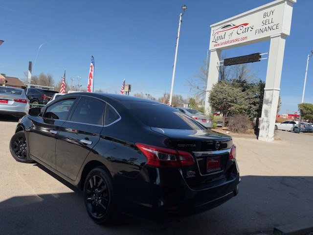 2019 Nissan Sentra Image 2