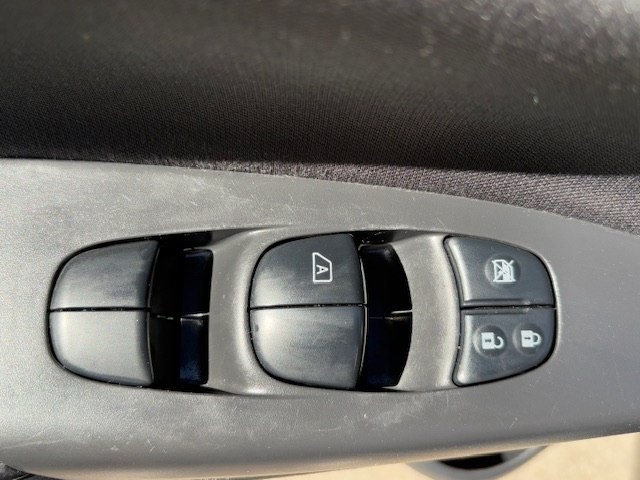 2019 Nissan Sentra Image 17