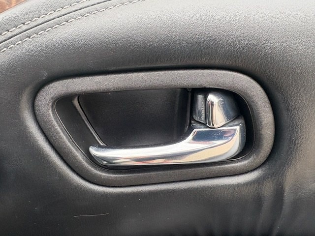 2018 Nissan Armada Image 6