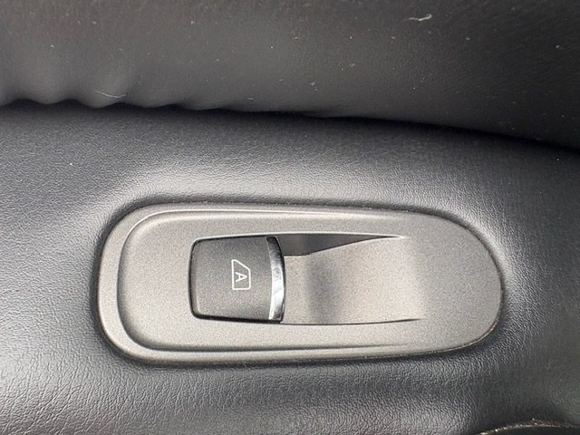 2018 Nissan Armada Image 16