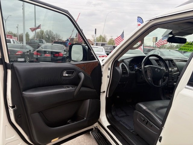 2018 Nissan Armada Image 18