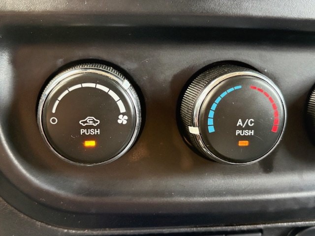 2017 Jeep Patriot Image 20