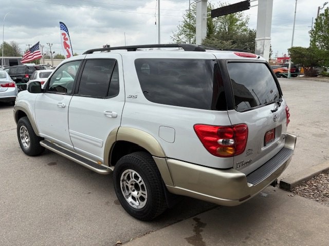 2003 Toyota Sequoia Image 34