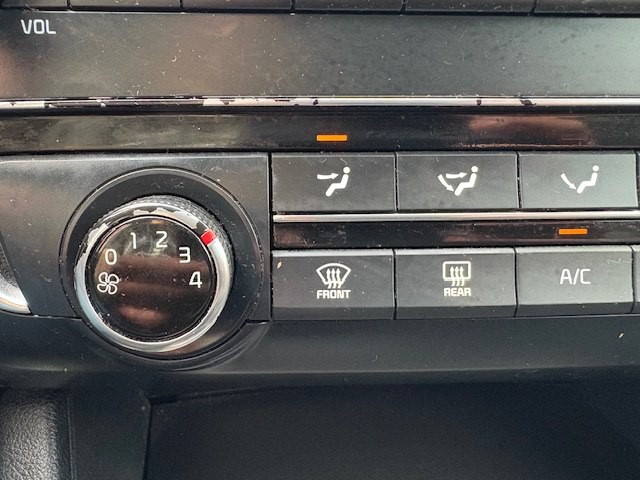 2018 Kia Optima Image 22