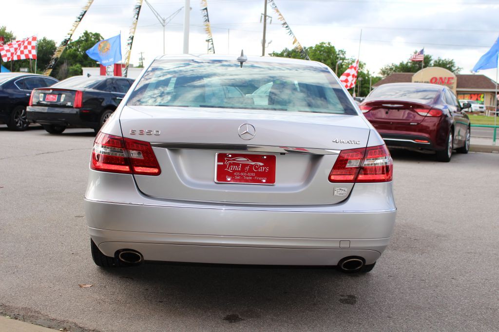 2011 Mercedes-Benz E-Class Image 8