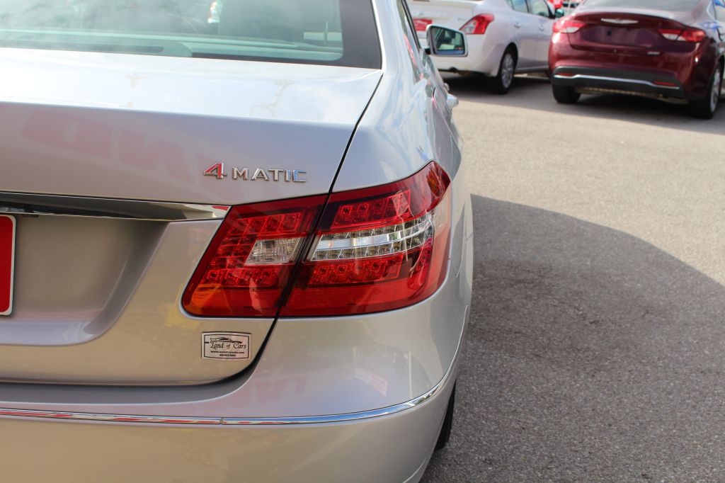 2011 Mercedes-Benz E-Class Image 79