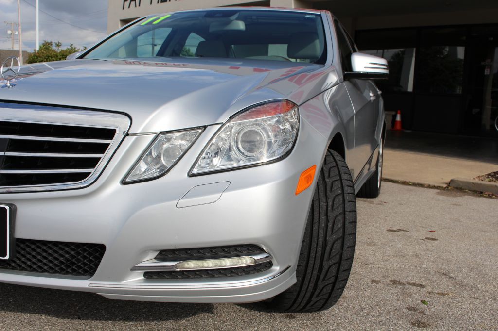 2011 Mercedes-Benz E-Class Image 82