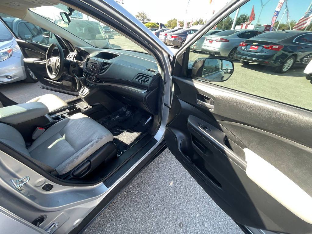 2015 Honda CR-V Image 17