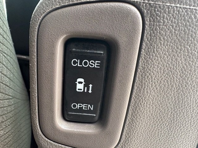 2016 Honda Odyssey Image 13