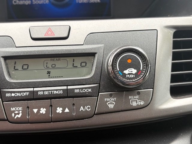 2016 Honda Odyssey Image 29