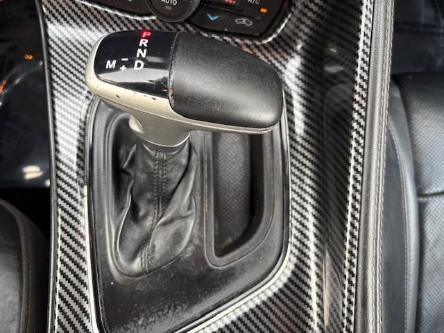 2015 Dodge Challenger Image 22