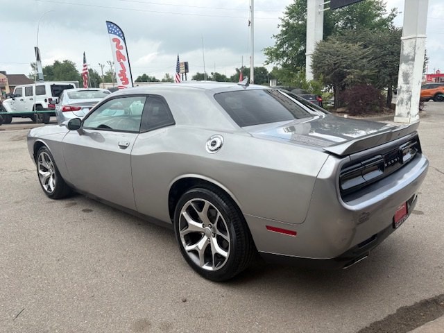 2015 Dodge Challenger Image 29