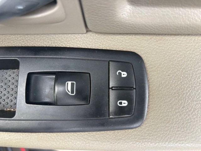 2011 Dodge Ram 2500 Image 6