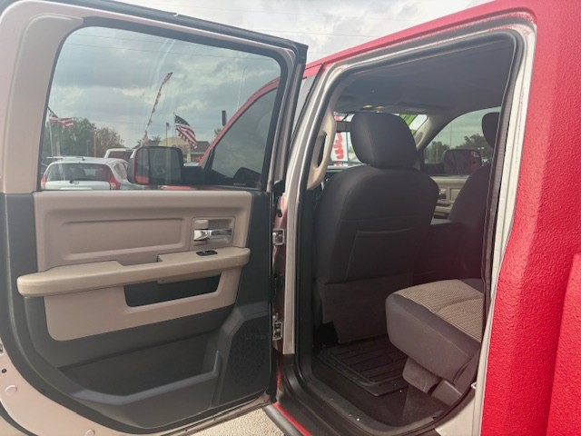 2011 Dodge Ram 2500 Image 10