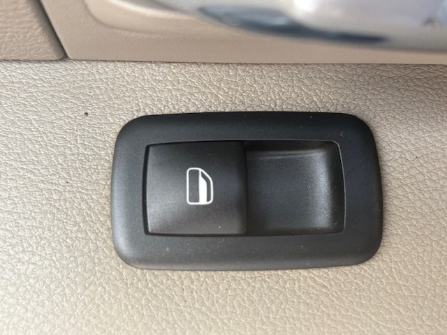 2011 Dodge Ram 2500 Image 12