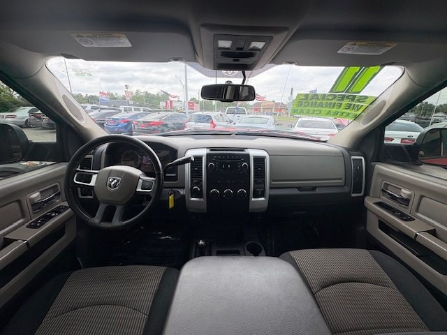 2011 Dodge Ram 2500 Image 25