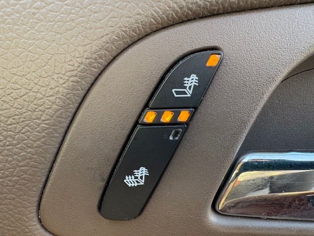 2010 GMC Yukon Image 8