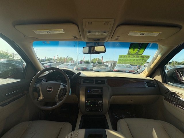 2010 GMC Yukon Image 23
