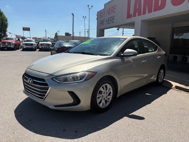 2017 Hyundai Elantra Image 35
