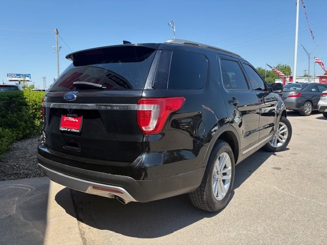 2017 Ford Explorer Image 5