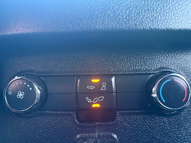 2017 Ford Explorer Image 31