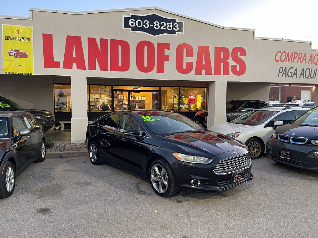 2014 Ford Fusion Image 2