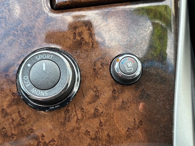 2015 INFINITI QX60 Image 32