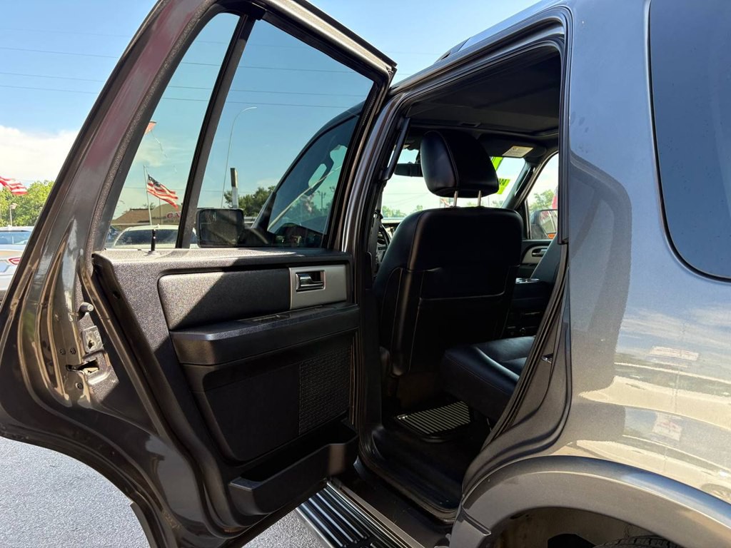 2016 Ford Expedition Image 11