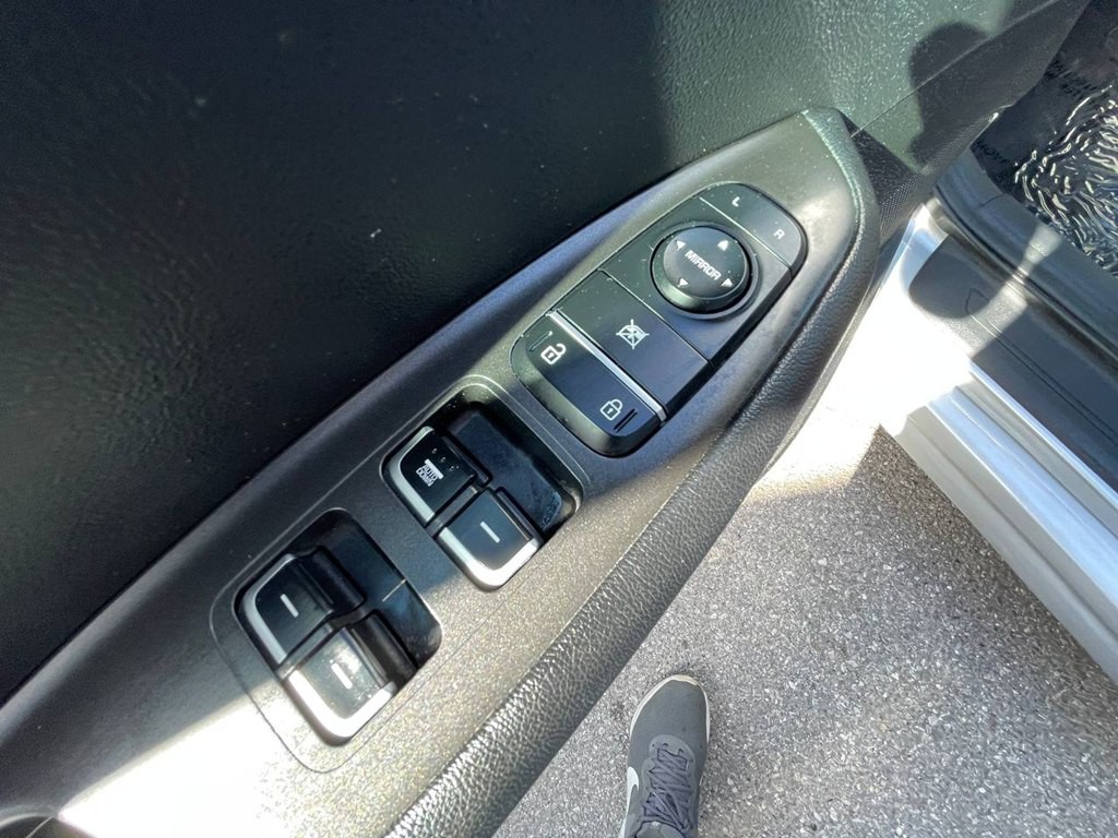 2018 Kia Optima Image 21