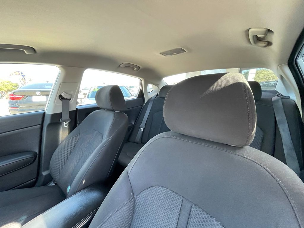 2018 Kia Optima Image 22