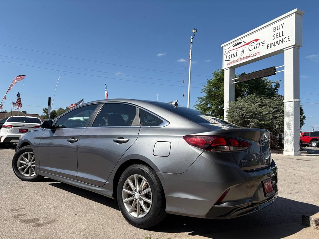 2018 Hyundai Sonata Image 2