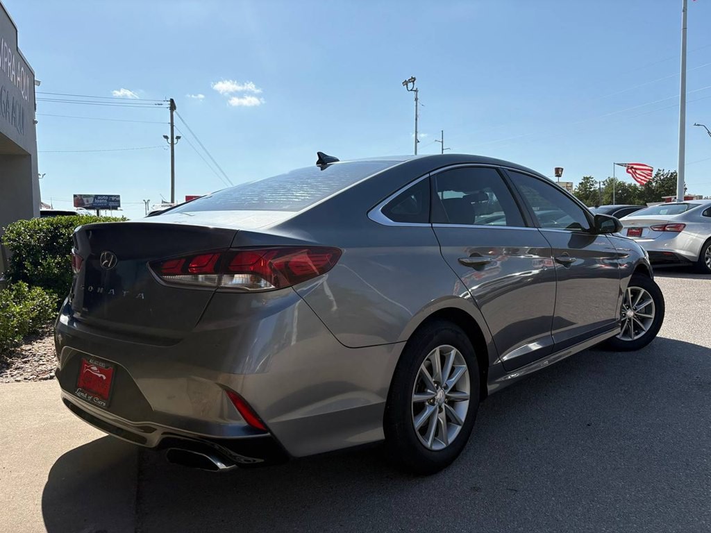 2018 Hyundai Sonata Image 4