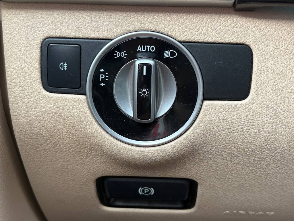 2017 Mercedes-Benz GLS-Class Image 19