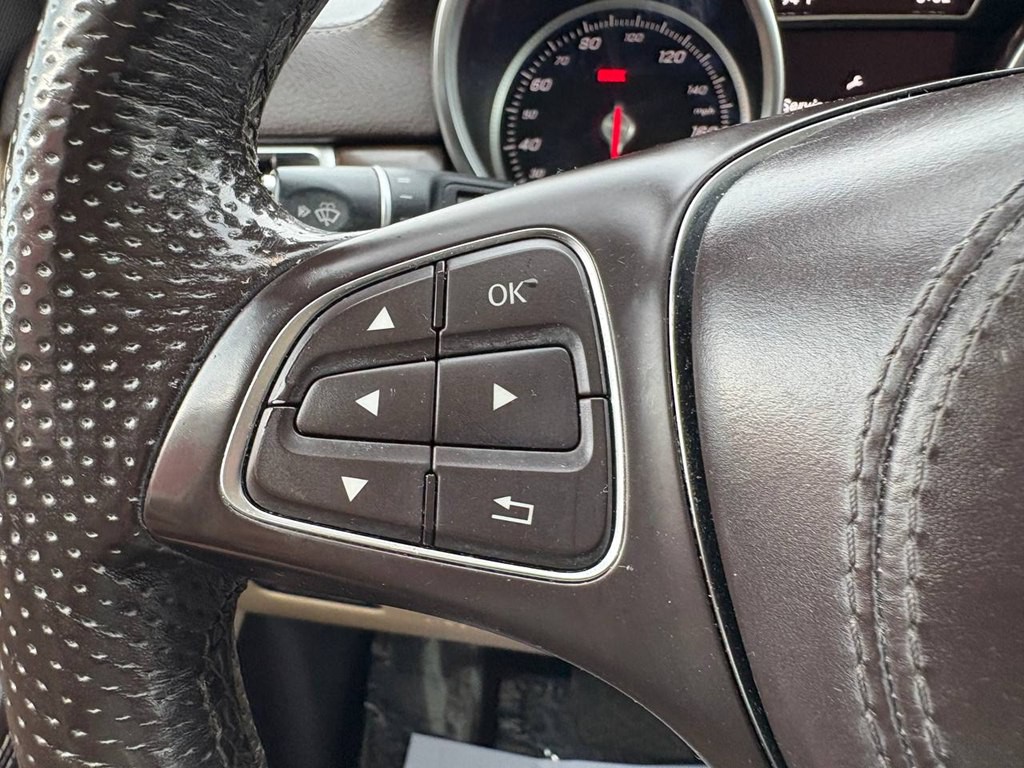 2017 Mercedes-Benz GLS-Class Image 21