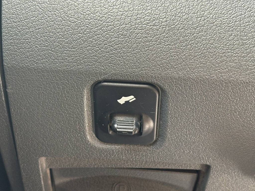 2008 Dodge Ram 1500 Image 17