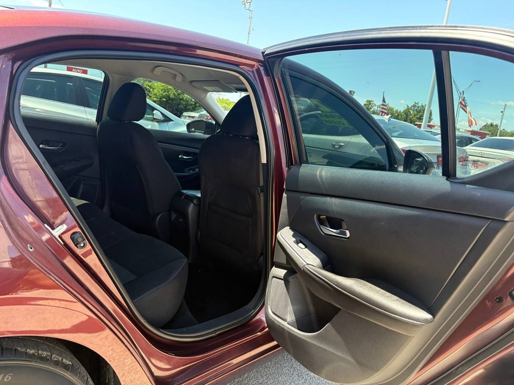 2022 Nissan Sentra Image 10