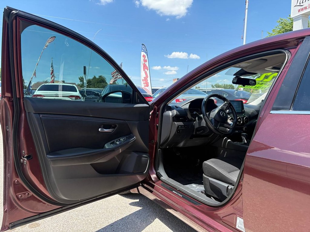 2022 Nissan Sentra Image 16