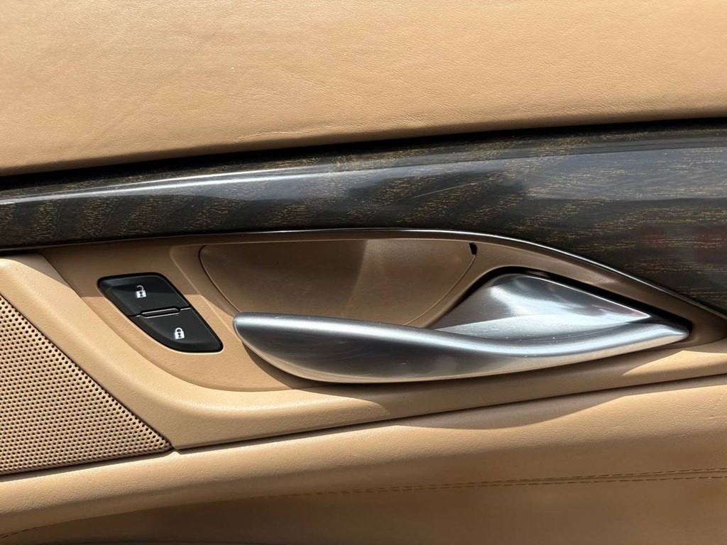 2018 Cadillac Escalade Image 6