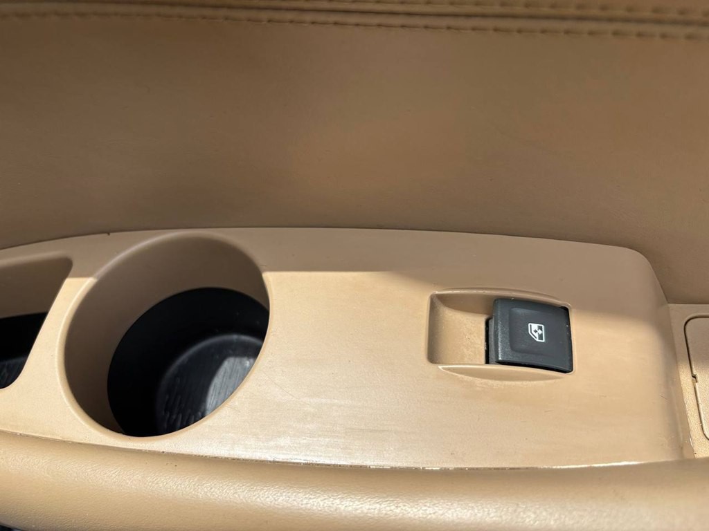 2018 Cadillac Escalade Image 13